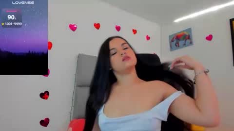 Snapshot of karin_grey69 chatting on 04/10/26, 02:28 Karin online show from 04/10/26, 02:28