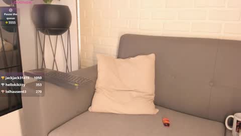 Kari online show from 02/18/25, 06:26