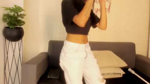 Kari online show from 01/14/26, 11:49