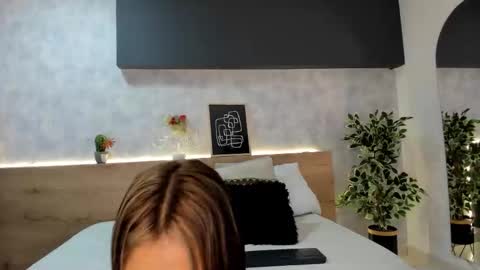 Kari online show from 03/12/26, 11:27