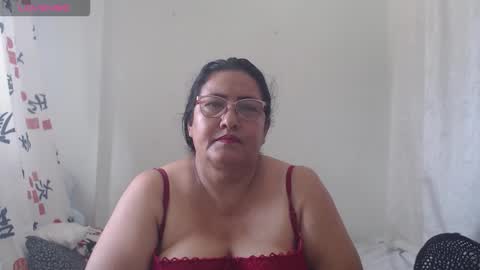 Snapshot of karina_turbay chatting on 10/09/25, 03:21 Karina online show from 10/09/25, 03:21