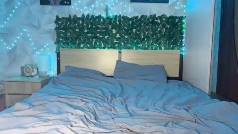 Snapshot of karina_vibe chatting on 02/16/26, 01:40 Karina online show from 02/16/26, 01:40