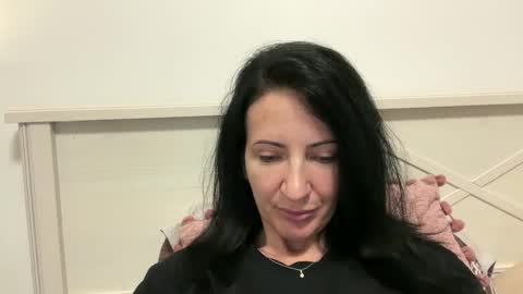 Snapshot of karinablair chatting on 12/23/24, 04:12 Karina online show from 12/23/24, 04:12