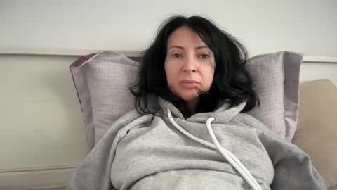 Snapshot of karinablair chatting on 03/02/25, 11:50 Karina online show from 03/02/25, 11:50