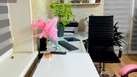 Onlyfans cute valerri       Real Nme Valerri online show from 01/01/25, 02:09