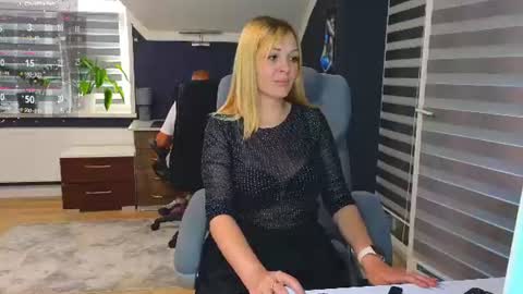 Snapshot of karinadeniss chatting on 07/19/26, 02:32 Onlyfans cute valerri Real Nme Valerri online show from 07/19/26, 02:32