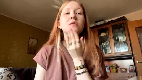 Karina online show from 03/18/26, 08:06