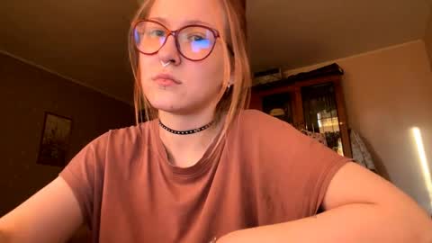 Karina online show from 04/01/26, 01:41