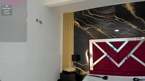 Snapshot of karinasimonz chatting on 12/13/25, 08:36 KarinaSimonz online show from 12/13/25, 08:36