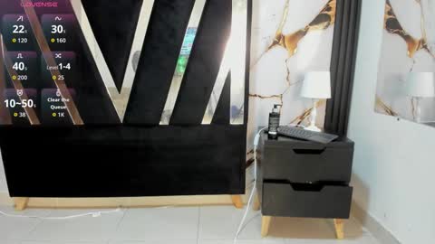 Snapshot of karinasimonz chatting on 12/18/25, 09:21 KarinaSimonz online show from 12/18/25, 09:21