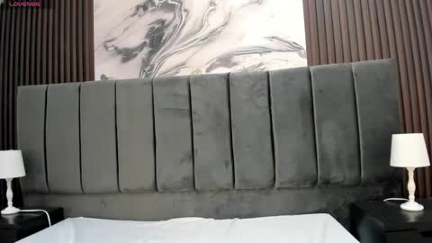 KarinaSimonz online show from 04/18/26, 07:51