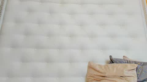 KARISSIA online show from 10/09/25, 07:06