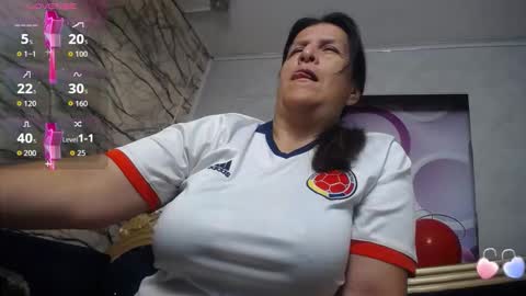 Karito online show from 11/18/25, 11:03