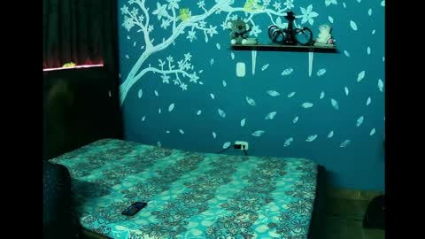 Snapshot of karitotorres chatting on 03/28/26, 02:11 Karito Nin online show from 03/28/26, 02:11