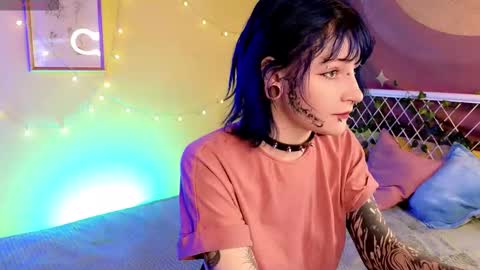 Snapshot of karkadeshk chatting on 11/10/25, 10:36 karkadeshk online show from 11/10/25, 10:36