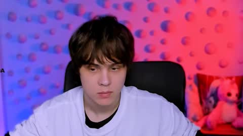 Karl online show from 12/03/25, 09:51