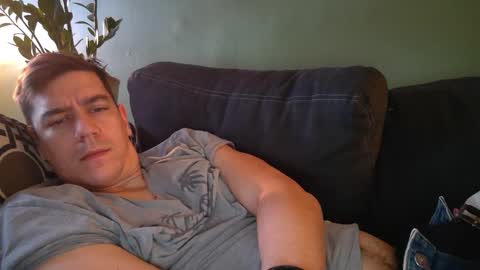 Snapshot of karl_mask chatting on 12/09/24, 01:34 Karl online show from 12/09/24, 01:34