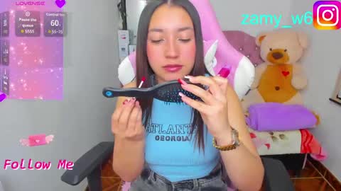Snapshot of karla_cutee1 chatting on 05/13/26, 06:44 karla online show from 05/13/26, 06:44