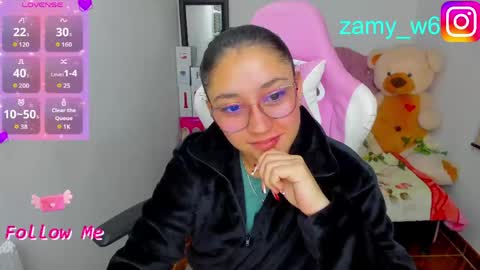 Snapshot of karla_cutee1 chatting on 05/17/26, 05:38 karla online show from 05/17/26, 05:38