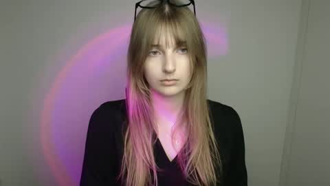 Karla online show from 09/20/25, 11:00