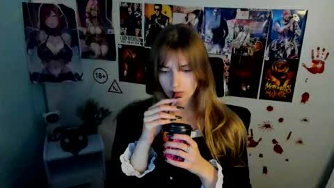 Karla online show from 11/02/25, 01:13