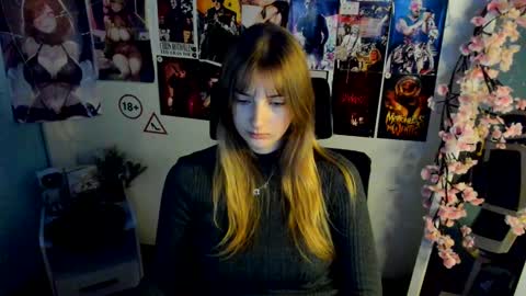 Karla online show from 11/30/25, 07:01