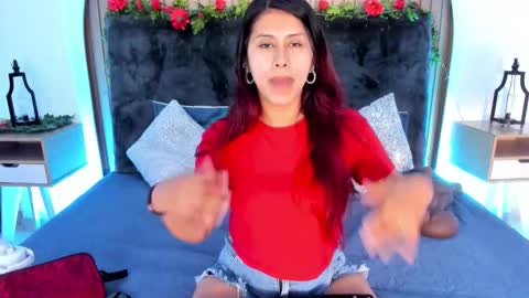 Karla Gonzaless online show from 01/10/26, 06:42