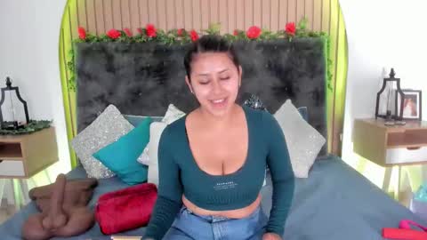 Karla Gonzaless online show from 03/13/26, 06:47