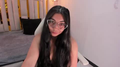 Karla  online show from 02/11/25, 02:02