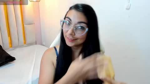 Karla  online show from 02/14/25, 10:49