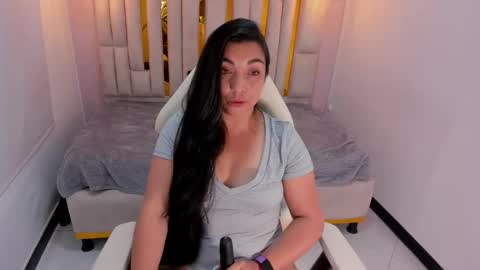 Karla  online show from 03/01/25, 02:02