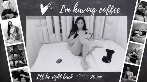 Karla  online show from 10/06/25, 11:07