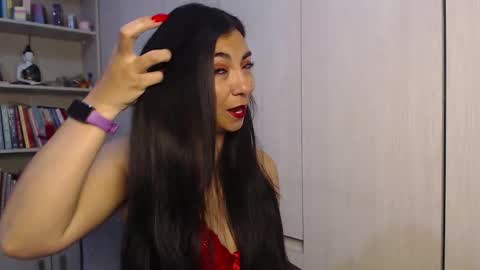 Karla  online show from 02/04/26, 10:43