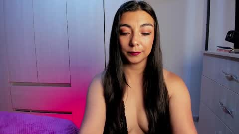 Karla  online show from 04/08/26, 10:37