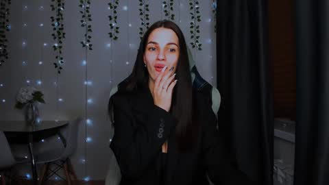 Ask me online show from 01/25/25, 02:25