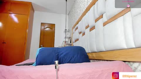 Snapshot of karla_wonderful chatting on 11/08/25, 07:12 karolina online show from 11/08/25, 07:12