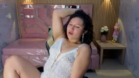 Snapshot of karlaa_s chatting on 06/09/26, 04:13 Karla online show from 06/09/26, 04:13