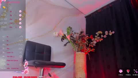 Snapshot of karlaebony_ts chatting on 09/26/25, 01:15 KARLA online show from 09/26/25, 01:15