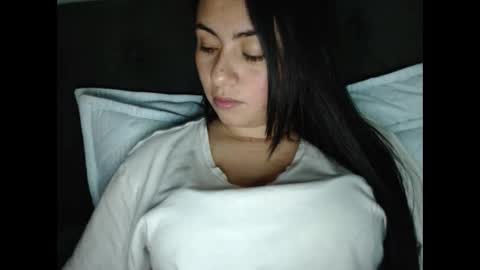 Snapshot of karlagiraldo140 chatting on 10/09/25, 04:10 Karla Giraldo online show from 10/09/25, 04:10