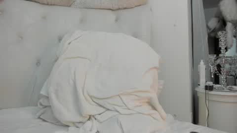KARLA A online show from 06/22/26, 06:10