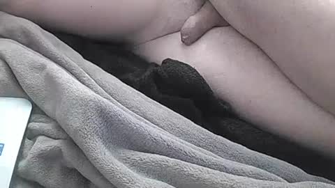 Snapshot of karledgar33 chatting on 01/27/25, 07:24 Karl online show from 01/27/25, 07:24