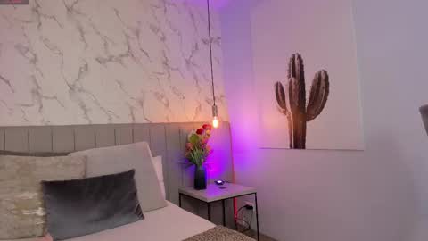 karlla_brown online show from 03/19/26, 01:37