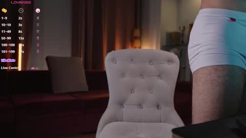 Karlos and Louis online show from 02/10/26, 03:32