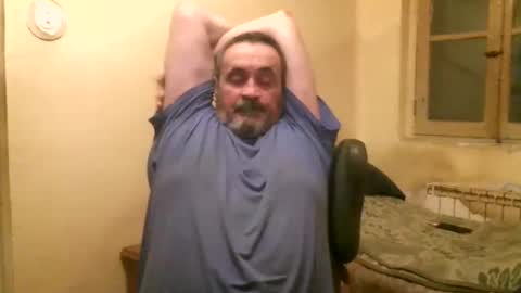 Snapshot of karlpal chatting on 01/16/25, 09:51 karlpal online show from 01/16/25, 09:51