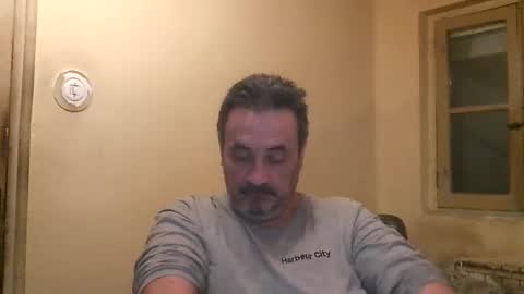 Snapshot of karlpal chatting on 03/09/25, 05:44 karlpal online show from 03/09/25, 05:44