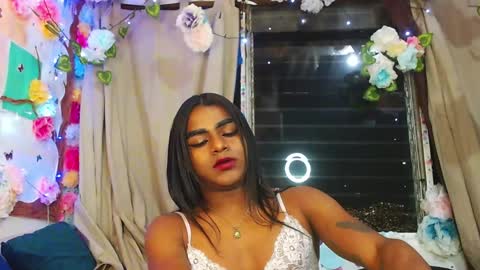 Snapshot of karly_coffe chatting on 01/29/25, 10:16 KARLY.  online show from 01/29/25, 10:16