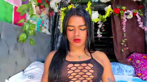 Snapshot of karly_coffe chatting on 06/19/26, 09:46 KARLY. online show from 06/19/26, 09:46