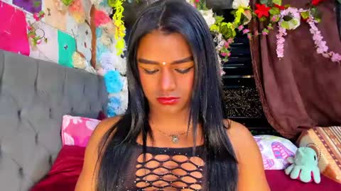 Snapshot of karly_coffe chatting on 07/08/26, 10:20 KARLY. online show from 07/08/26, 10:20