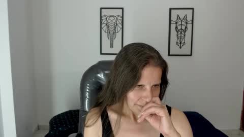 KARLYE online show from 12/17/24, 06:02