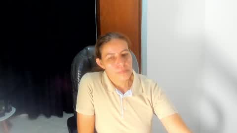 KARLYE online show from 11/23/25, 02:55